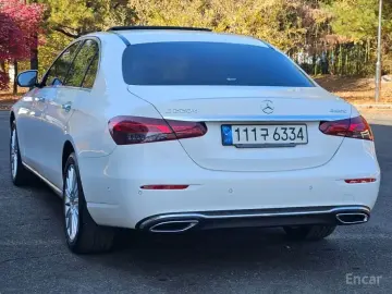 2022 Mercedes-Benz E-Класс с пробегом 62 681 км