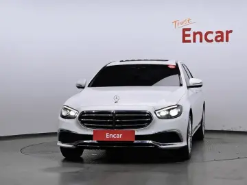 2022 Mercedes-Benz E-Класс с пробегом 64 750 км
