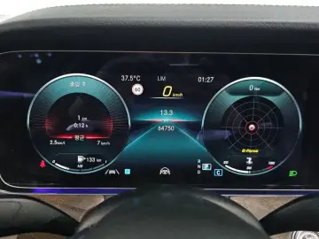 2022 Mercedes-Benz E-Класс с пробегом 64 750 км
