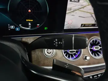 2022 Mercedes-Benz E-Класс с пробегом 64 750 км