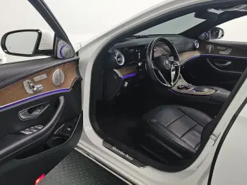 2022 Mercedes-Benz E-Класс с пробегом 64 750 км