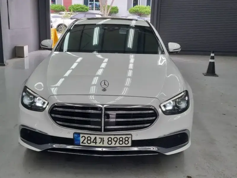 2022 Mercedes-Benz E-Класс с пробегом 86 800 км