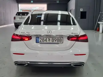 2022 Mercedes-Benz E-Класс с пробегом 86 800 км