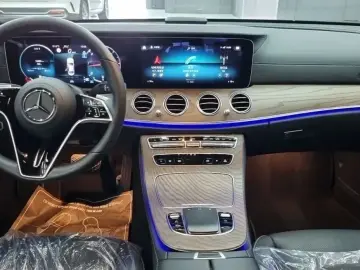 2022 Mercedes-Benz E-Класс с пробегом 86 800 км
