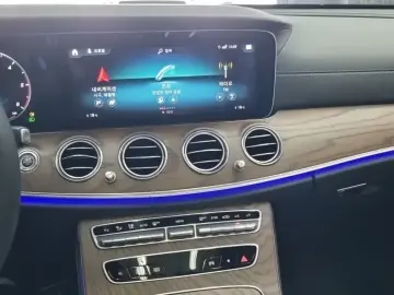 2022 Mercedes-Benz E-Класс с пробегом 86 800 км