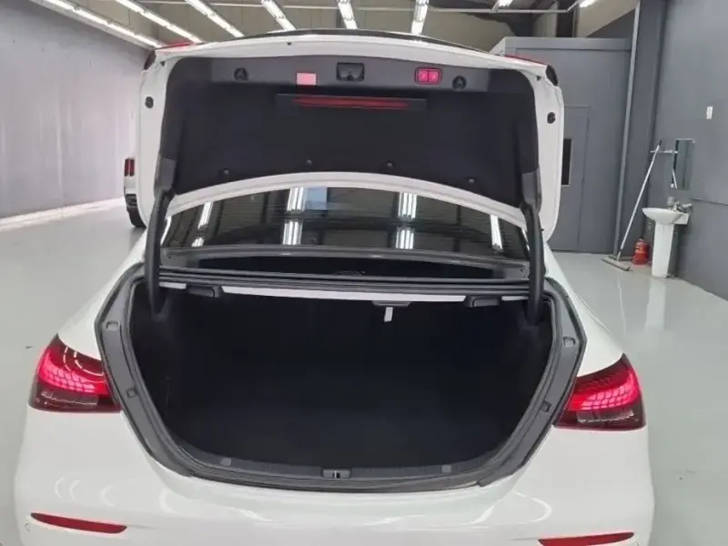 2022 Mercedes-Benz E-Класс с пробегом 86 800 км