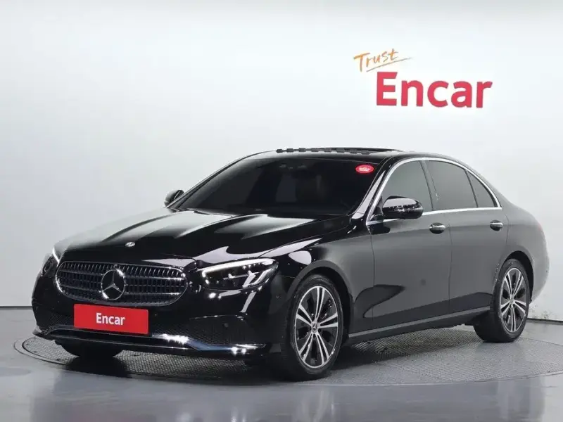2022 Mercedes-Benz E-Класс с пробегом 62 297 км