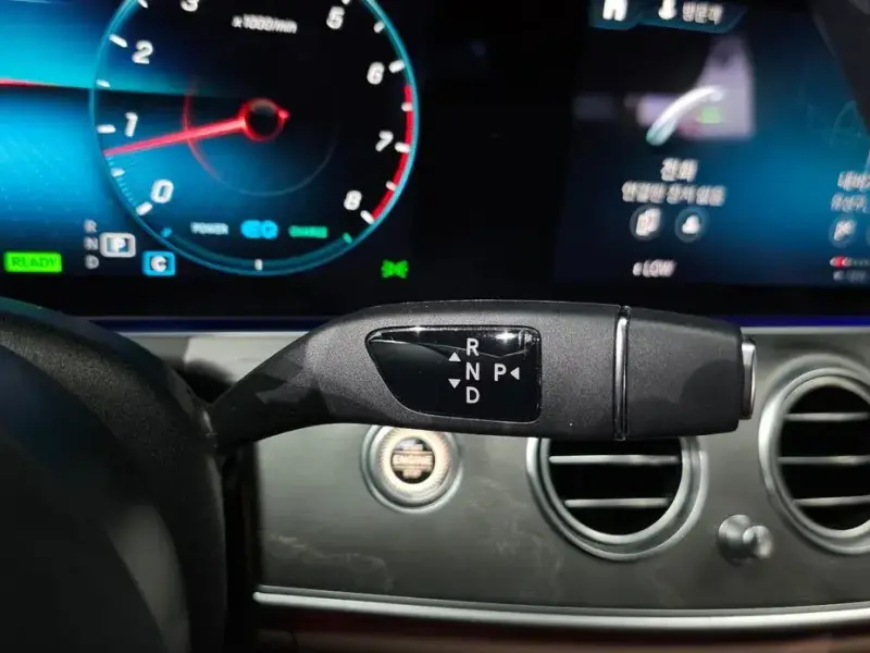 2022 Mercedes-Benz E-Класс с пробегом 103 809 км