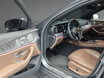 2022 Mercedes-Benz E-Класс с пробегом 103 809 км