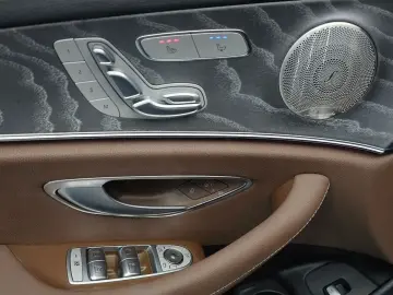 2022 Mercedes-Benz E-Класс с пробегом 103 809 км