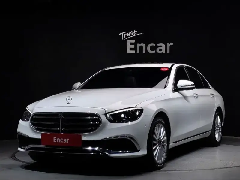 2023 Mercedes-Benz E-Класс с пробегом 70 585 км