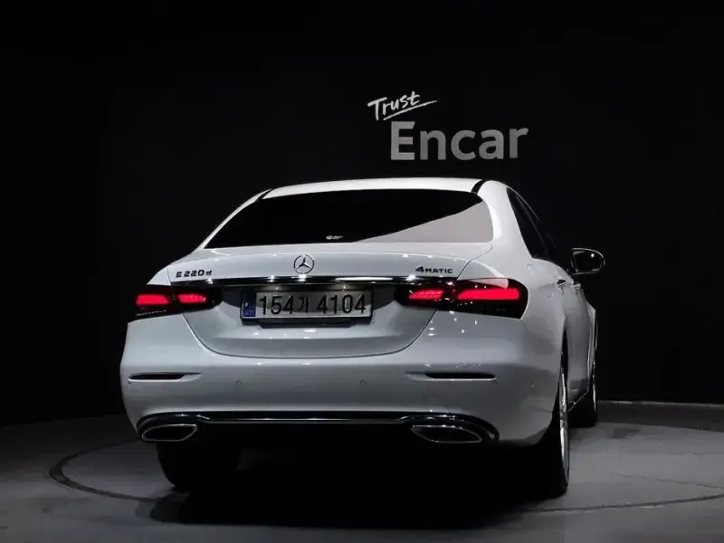 2023 Mercedes-Benz E-Класс с пробегом 70 585 км