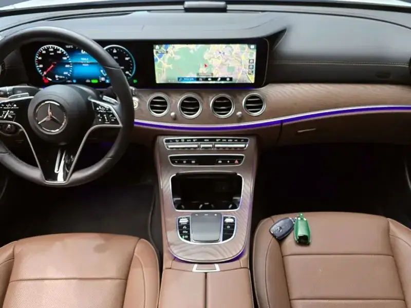 2023 Mercedes-Benz E-Класс с пробегом 70 585 км