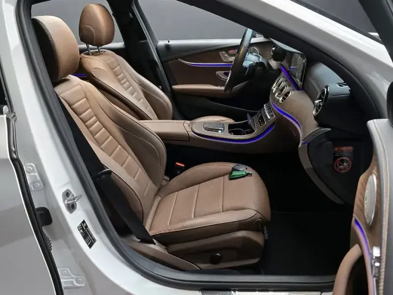 2023 Mercedes-Benz E-Класс с пробегом 70 585 км
