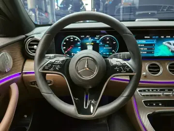 2023 Mercedes-Benz E-Класс с пробегом 70 585 км