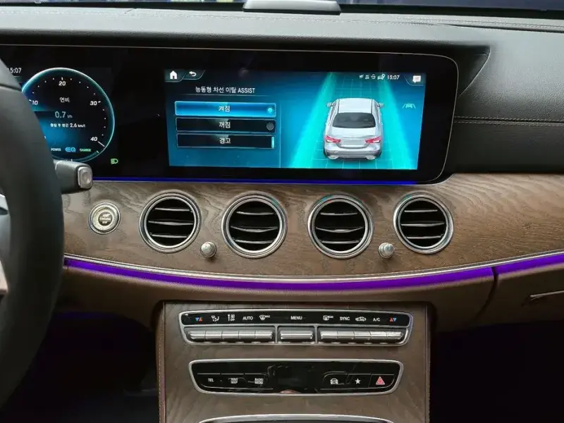 2023 Mercedes-Benz E-Класс с пробегом 70 585 км