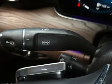 2023 Mercedes-Benz E-Класс с пробегом 70 585 км
