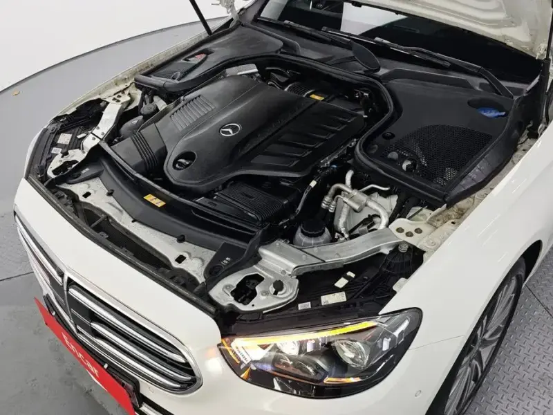 2021 Mercedes-Benz E-Класс с пробегом 44 232 км