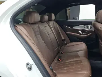 2021 Mercedes-Benz E-Класс с пробегом 44 232 км