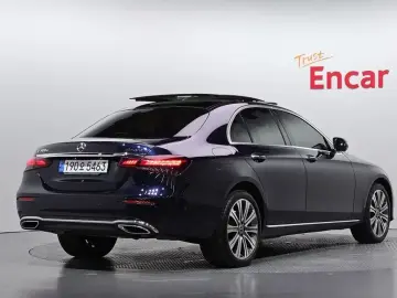 2023 Mercedes-Benz E-Класс с пробегом 28 860 км