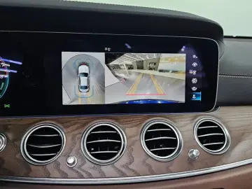 2023 Mercedes-Benz E-Класс с пробегом 28 860 км