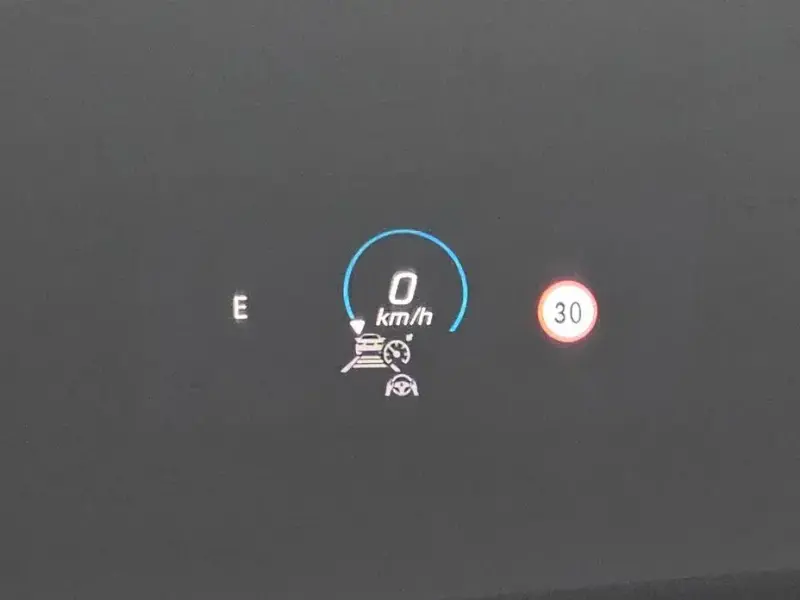 2023 Mercedes-Benz E-Класс с пробегом 28 860 км