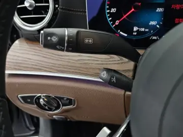 2023 Mercedes-Benz E-Класс с пробегом 28 860 км