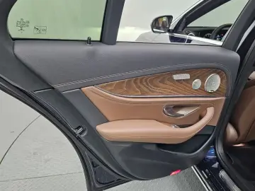 2023 Mercedes-Benz E-Класс с пробегом 28 860 км