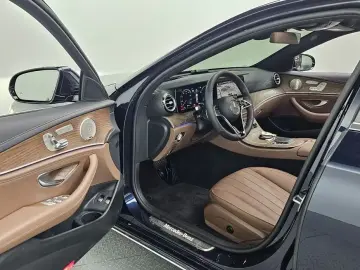 2023 Mercedes-Benz E-Класс с пробегом 28 860 км