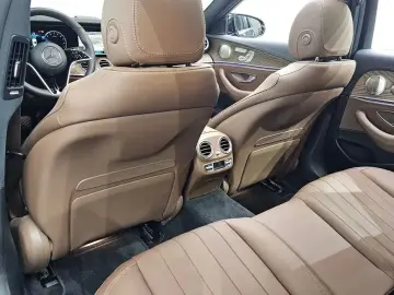 2023 Mercedes-Benz E-Класс с пробегом 28 860 км