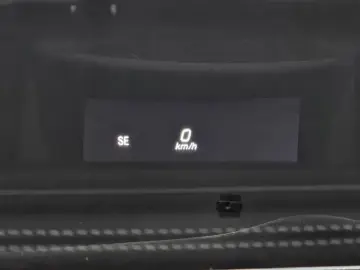2021 Mercedes-Benz E-Класс с пробегом 31 478 км