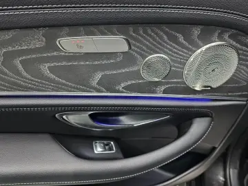 2021 Mercedes-Benz E-Класс с пробегом 31 478 км
