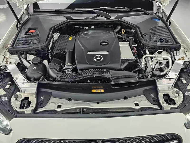 2023 Mercedes-Benz E-Класс с пробегом 15 721 км