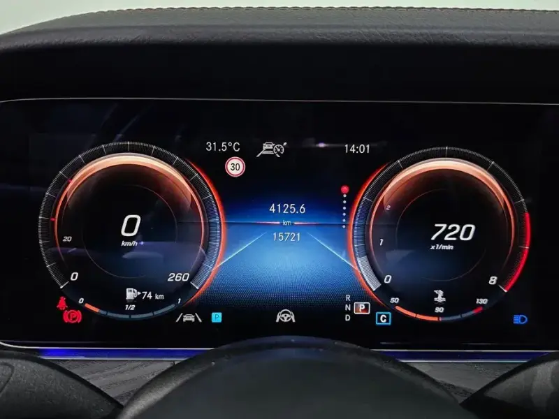 2023 Mercedes-Benz E-Класс с пробегом 15 721 км