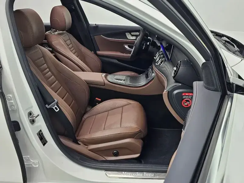 2023 Mercedes-Benz E-Класс с пробегом 15 721 км