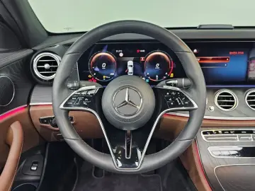 2023 Mercedes-Benz E-Класс с пробегом 15 721 км