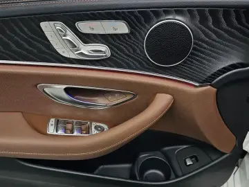 2023 Mercedes-Benz E-Класс с пробегом 15 721 км