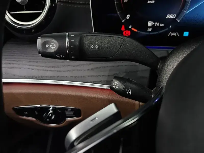 2023 Mercedes-Benz E-Класс с пробегом 15 721 км