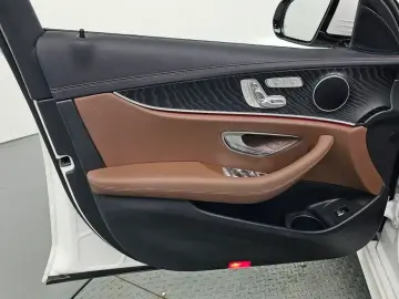 2023 Mercedes-Benz E-Класс с пробегом 15 721 км