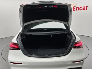 2023 Mercedes-Benz E-Класс с пробегом 15 721 км