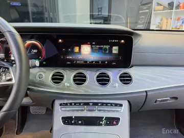 2022 Mercedes-Benz E-Класс с пробегом 25 000 км