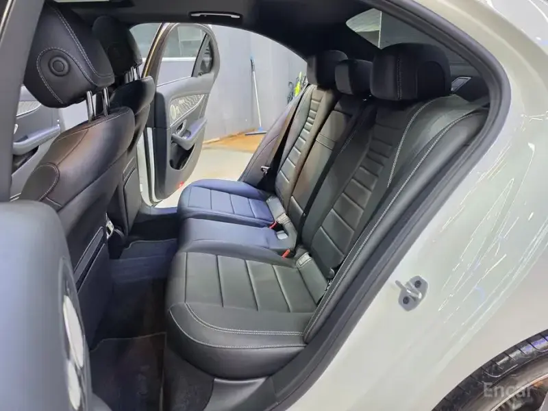 2022 Mercedes-Benz E-Класс с пробегом 25 000 км