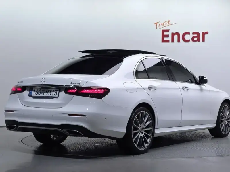 2022 Mercedes-Benz E-Класс с пробегом 84 580 км