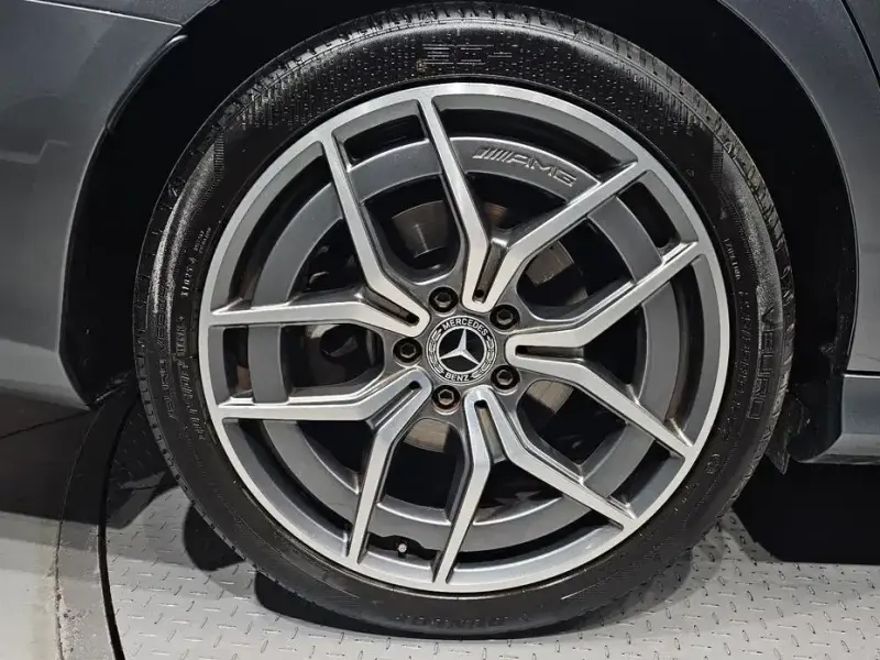 2022 Mercedes-Benz E-Класс с пробегом 44 397 км