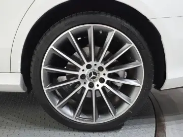 2022 Mercedes-Benz E-Класс с пробегом 84 580 км
