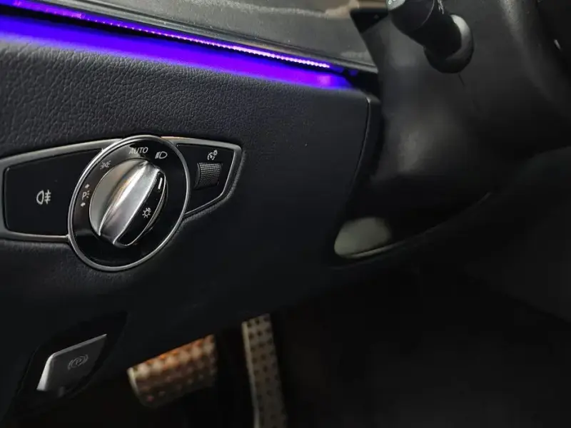 2022 Mercedes-Benz E-Класс с пробегом 84 580 км