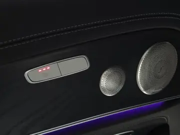 2022 Mercedes-Benz E-Класс с пробегом 44 397 км