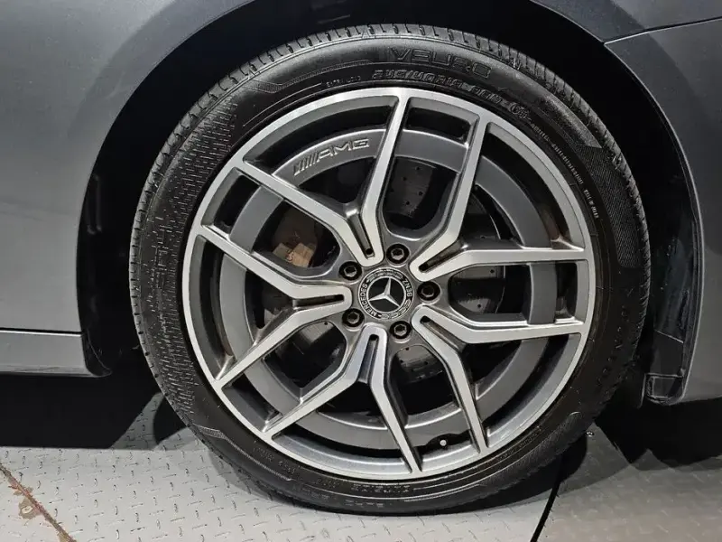 2022 Mercedes-Benz E-Класс с пробегом 44 397 км