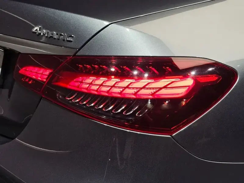 2022 Mercedes-Benz E-Класс с пробегом 44 397 км