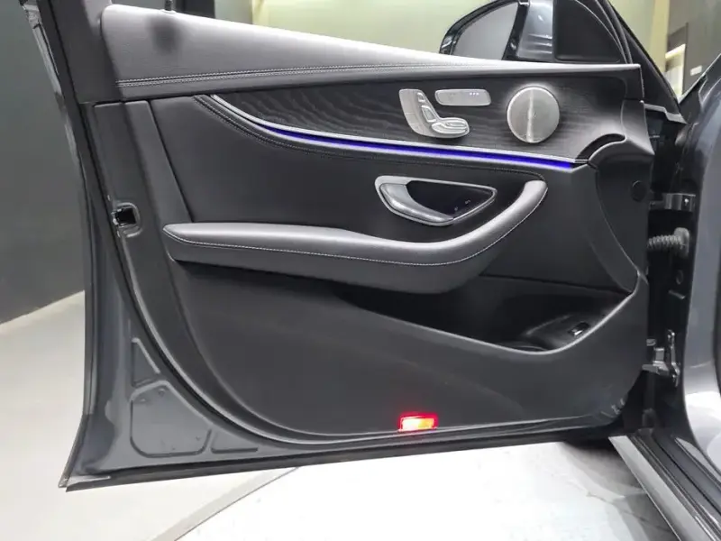 2022 Mercedes-Benz E-Класс с пробегом 44 397 км